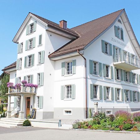 Gasthaus Zum Bauernhof Oberlunkhofen エクステリア 写真